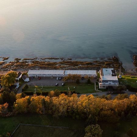 Auberge sur Mer Notre-Dame-du-Portage Exterior foto